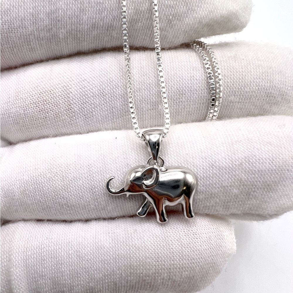 .925 Sterling Silver Elephant Necklace - Picture 3 of 14